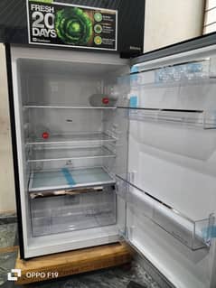 Dowlance midium size fridge