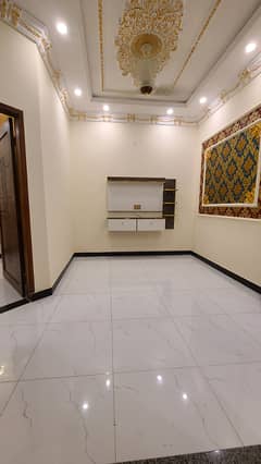 5 MARLA PORTION AVAILABLE FOR RENT