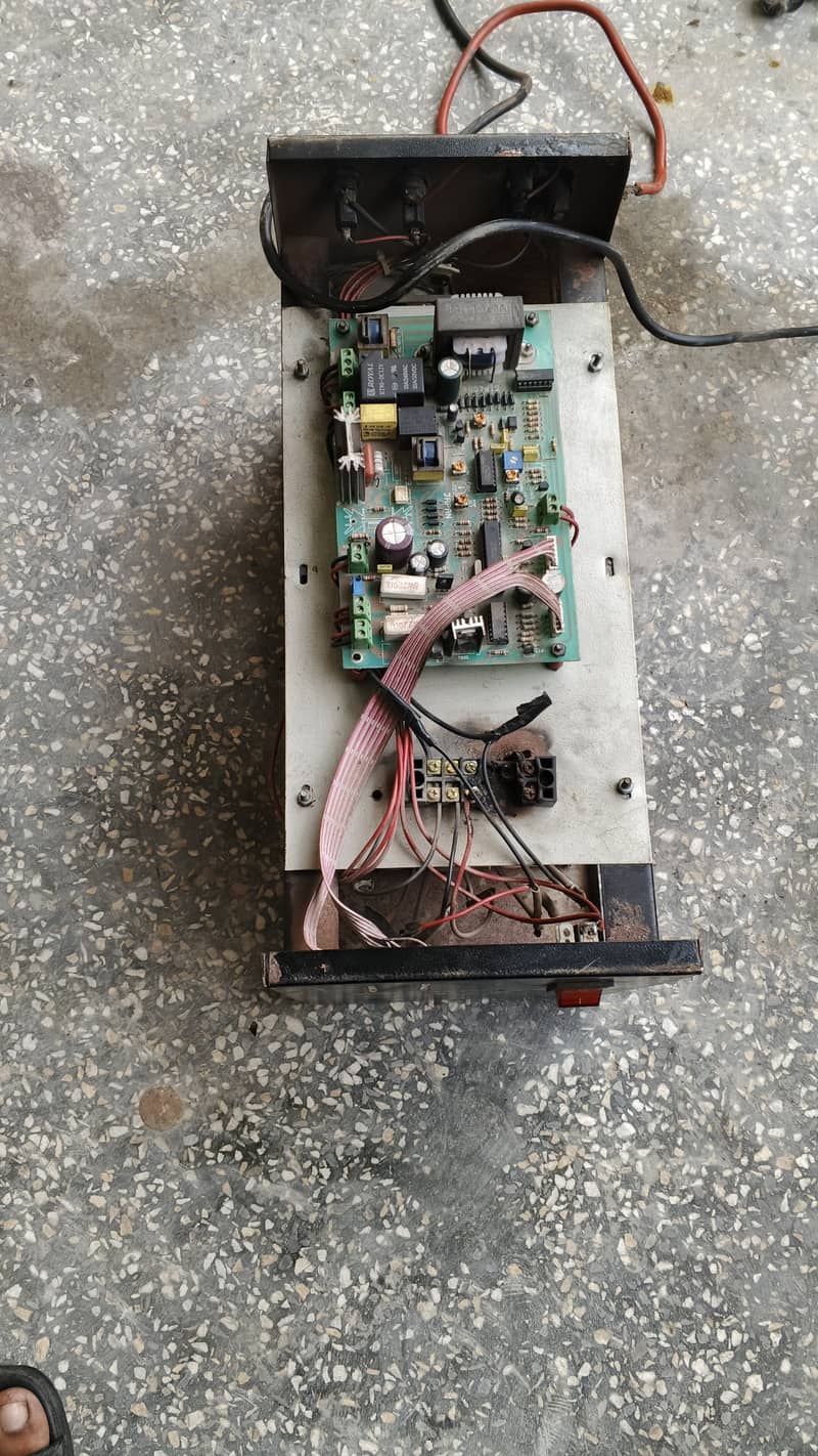 Ups in used condition 0