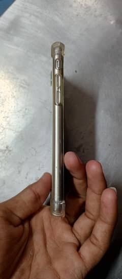 Iphone 6s whatsapp no 03126717204