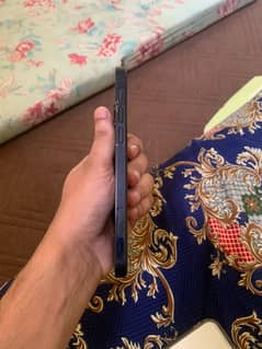 I phone 12 10 by 10 64 gb