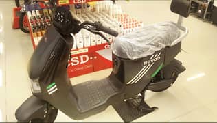 Revoo A10 Electric Scootie For Sale Only 60km Used