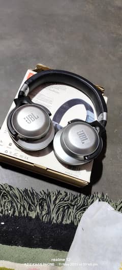 JBL BLUE TOOTH HEAD PHONE