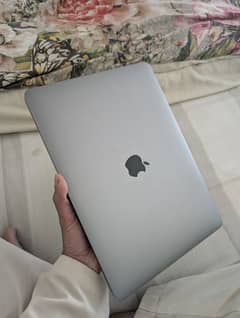 MacBook Air M1