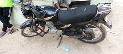 ybr z 125