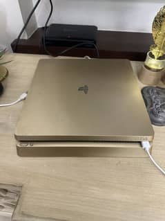 PS4