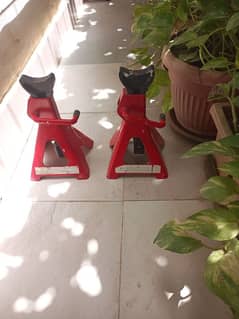 pair of car jack