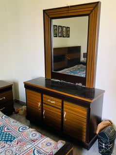 King size bed Brand new with side tables and dressing