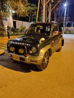 Mini
