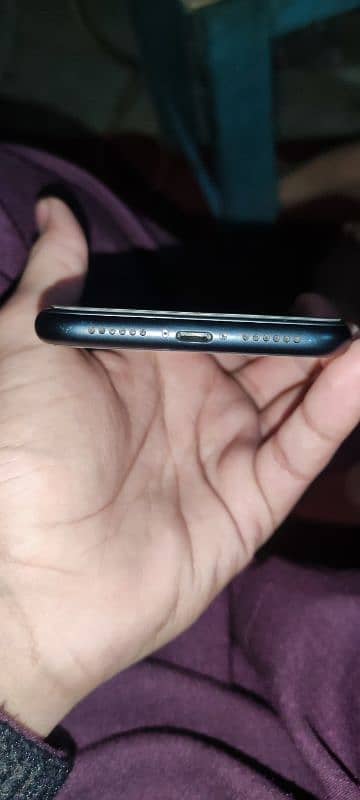 iPhone XR jv Exchange possible with android 2