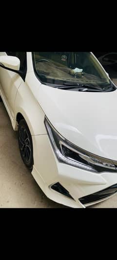 corolla altis grande 1.8
