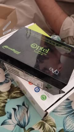 Ptcl router and Smart tv box