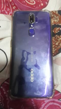 oppo f11 set charjer hai condition achi hai
