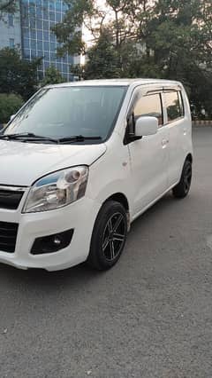 Suzuki Wagon R 2017 near and clean condition