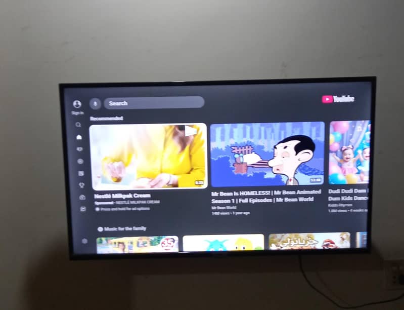 Tcl led tv 40 inch android good condition no fault 0321////512///0593 1