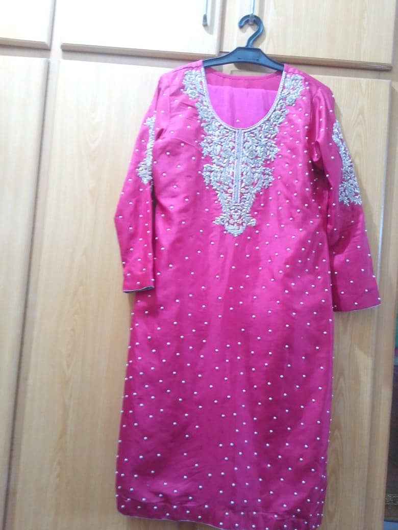 Hand made by Saffa collection ,size medium and used once only 5