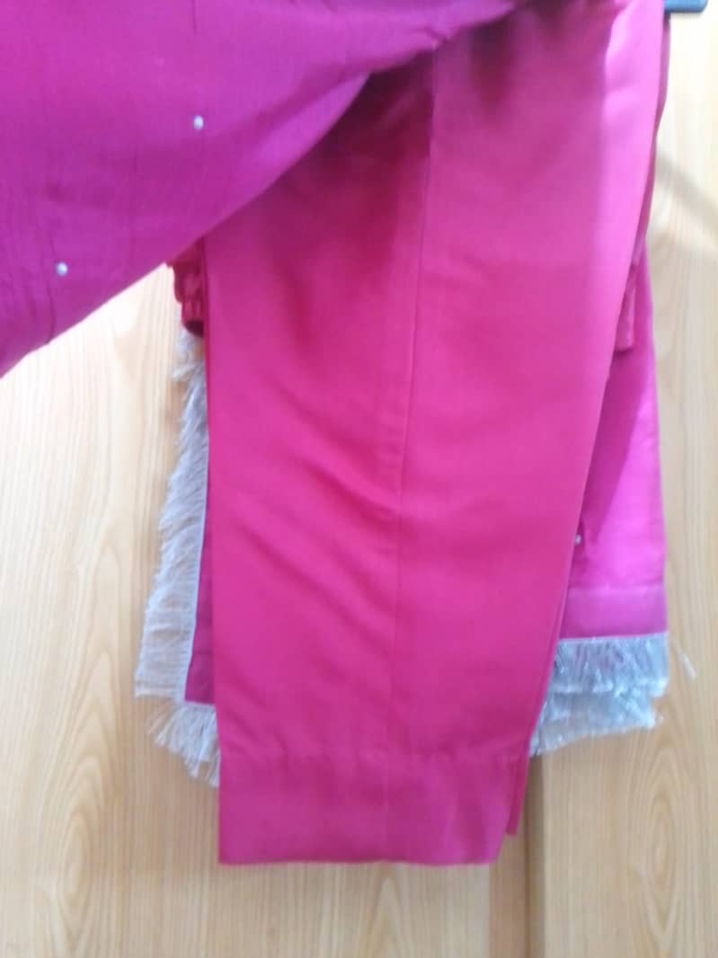 Hand made by Saffa collection ,size medium and used once only 6