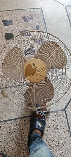 ceiling FAN good condition