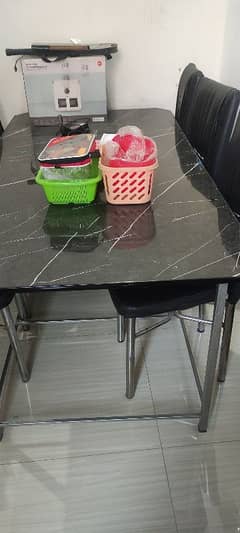 Dining table with 6 chairs