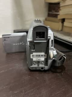 VINTAGE CANON Z100 MINI CAMERA