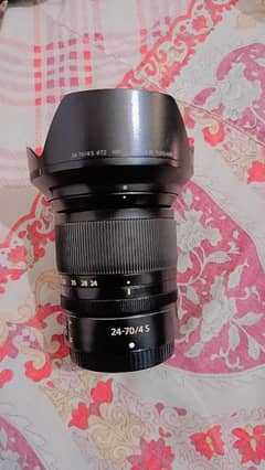 Nikon Z 24-70 F4