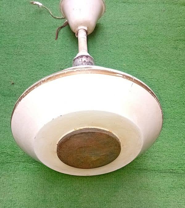 ceiling fan in good working condition 1