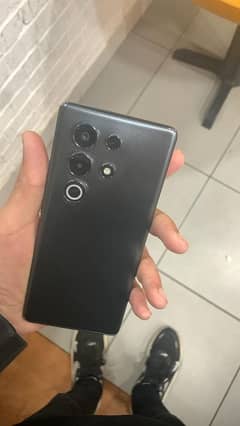 Itel s25 ultra with box in used memory 256 all ok in use