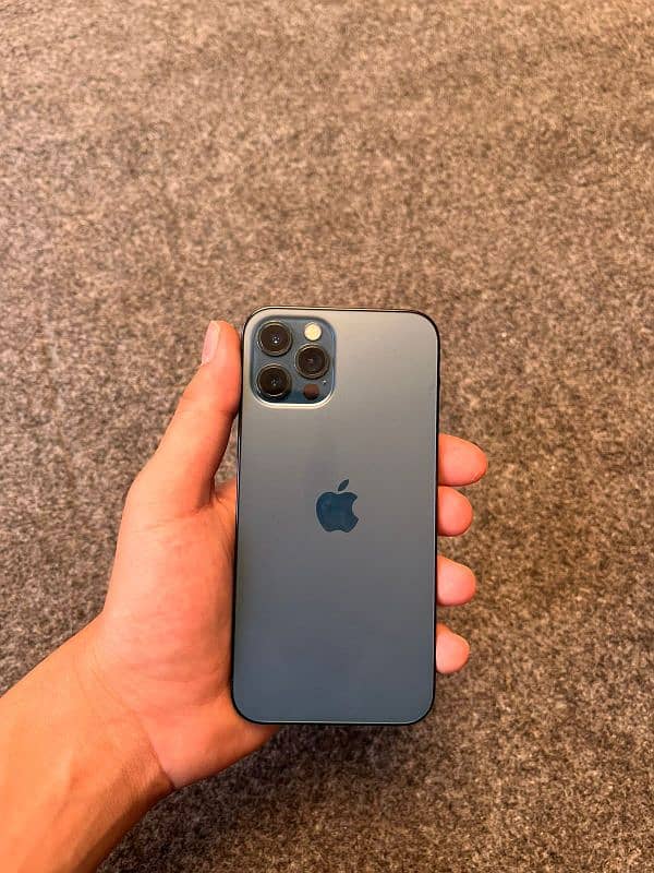 Face id not working and other is in 10 by 10 condition 0