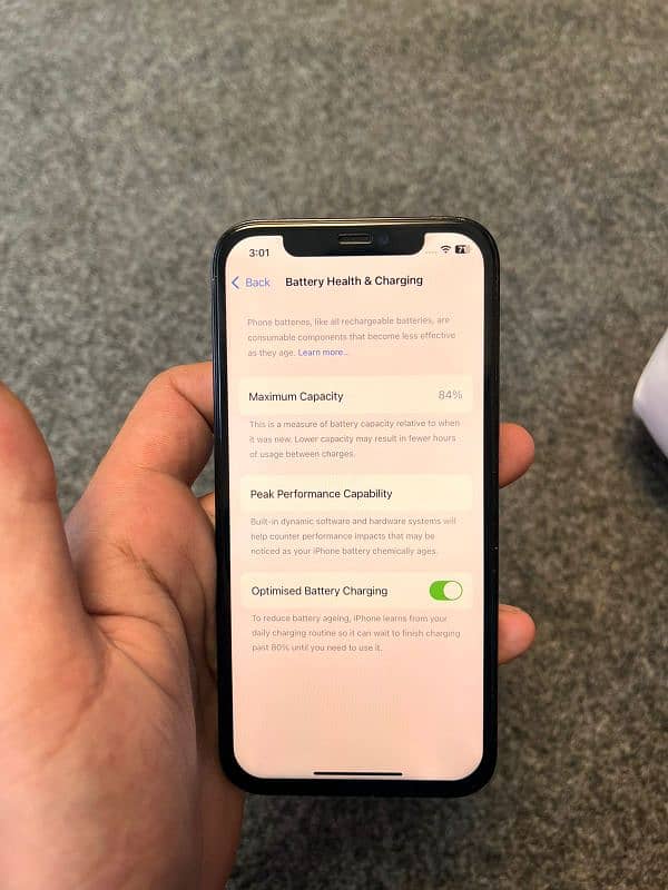 Face id not working and other is in 10 by 10 condition 6