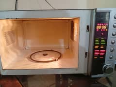 Dawlance Microwave Oven.