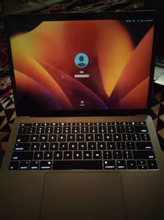 MACBOOK PRO 2017 13' INCH