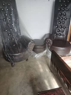 9/10 condition bed room chairs