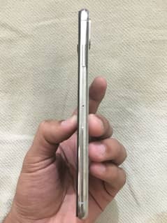 I phone Xs max ( Non PTA )