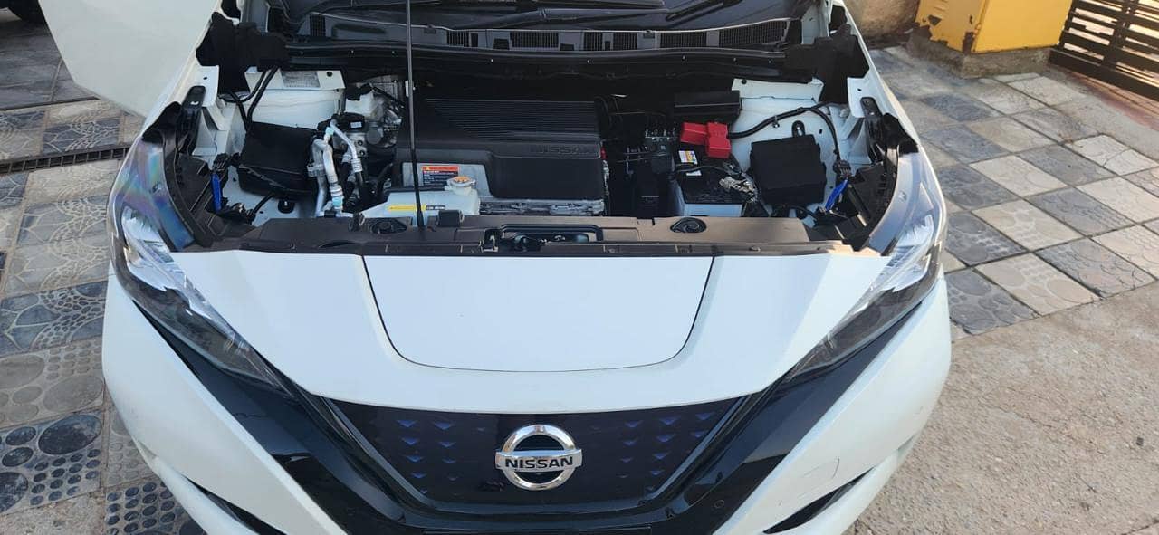NISSAN LEAF EV 80 amps,Max KWH battery leaf,Leaf80 amp Max Kwh battery 15