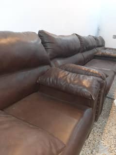 4 sofa set condition 10 by 10