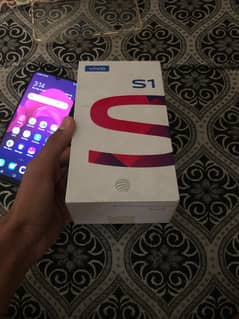 vivo S1