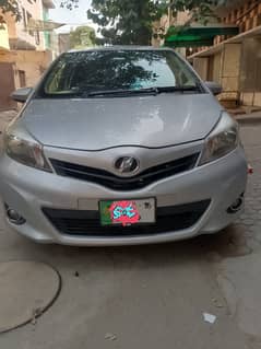 Toyota Vitz F 1.0 Model 2012