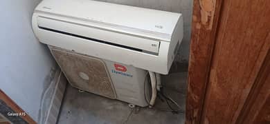 dawlance 1.5 ton AC in good condition .