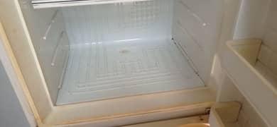Dawlance fridge for sale