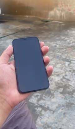 Iphone 12 pro ,non pta       ,,, contact :03198429138