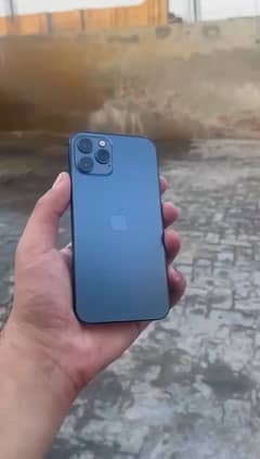 Iphone 12 pro ,non pta       ,,, contact :03198429138