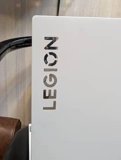 Legion 7 - 14th i7 RTX 4060 - Gaming laptop house