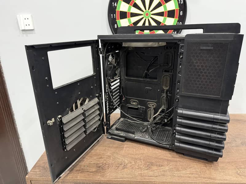 Computer casing 6