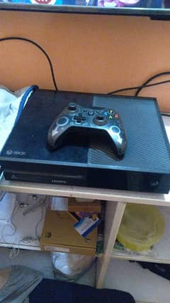 Xbox one with 2 controllers