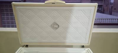 Dawlance Deep Freezer