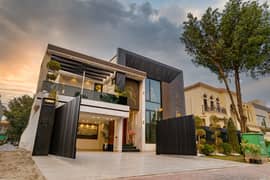 Most Luxury 1 kanal house