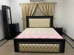 Stylish Bed & Dressing Table for Sale