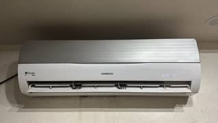 Kenwood split 1.5 ton on condition urgent sale kar k inverter lagana h