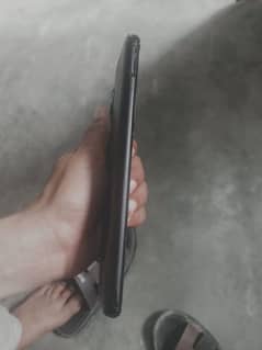 Samsung galaxy A20 3/32 10/6