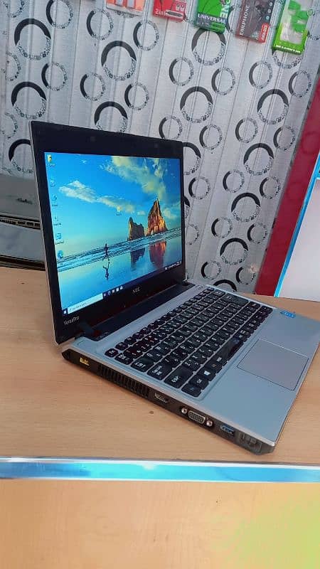 NEC Core i5 4th Generation. LCD damaged Baki All ok 1